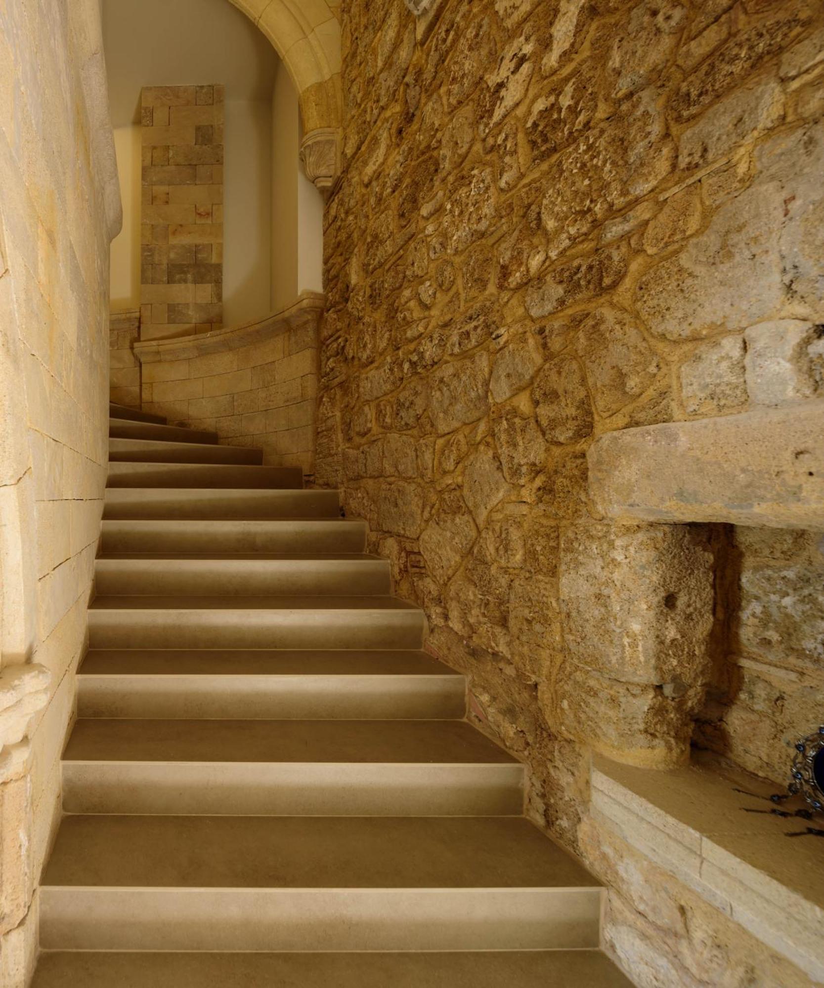 Arthur Suites In Old Town Rhodes City Eksteriør billede